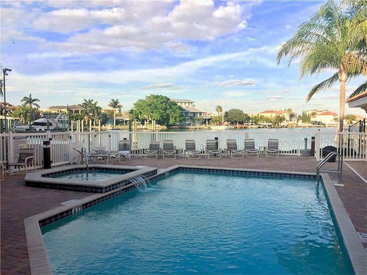 Luxury 5 Star Condominium Water Front 3 Beds 2 Bath Pool Hot-Tub Beach And City Views Clearwater Beach Esterno foto